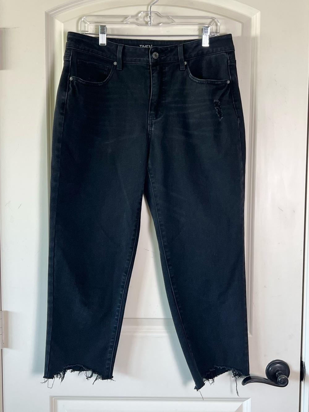 Time and Tru Black Wide Leg Cropped Distressed Jeans Mid Rise Size 12 Raw Hem